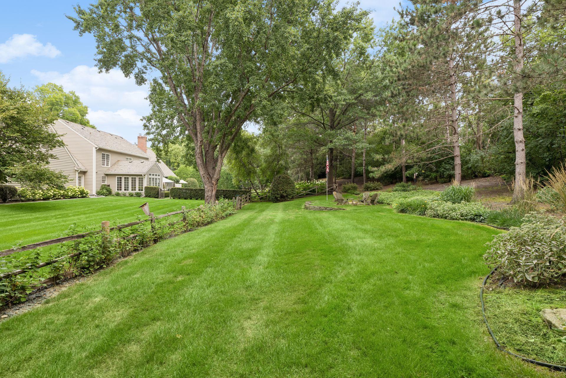 235 Hollander Road