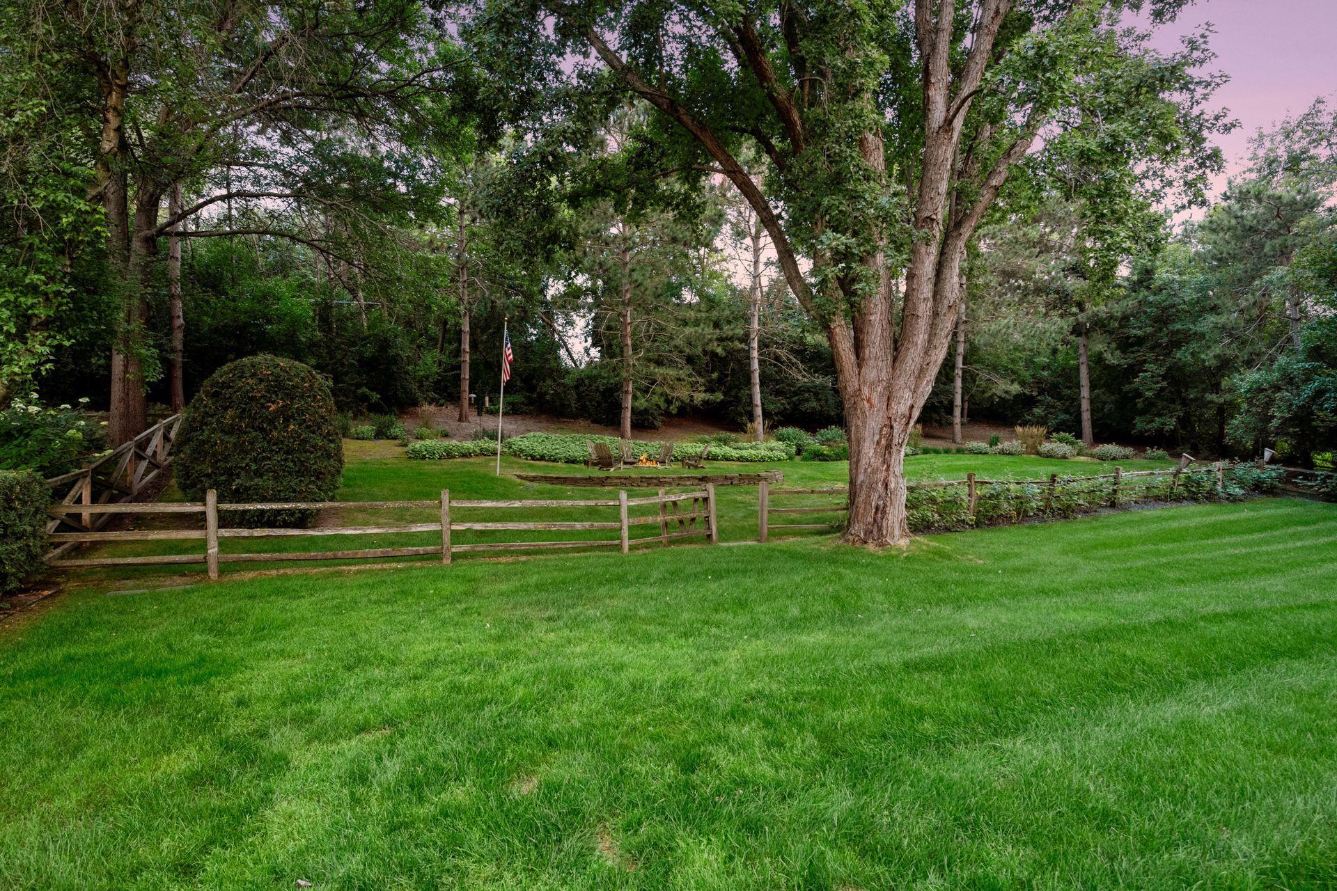 235 Hollander Road