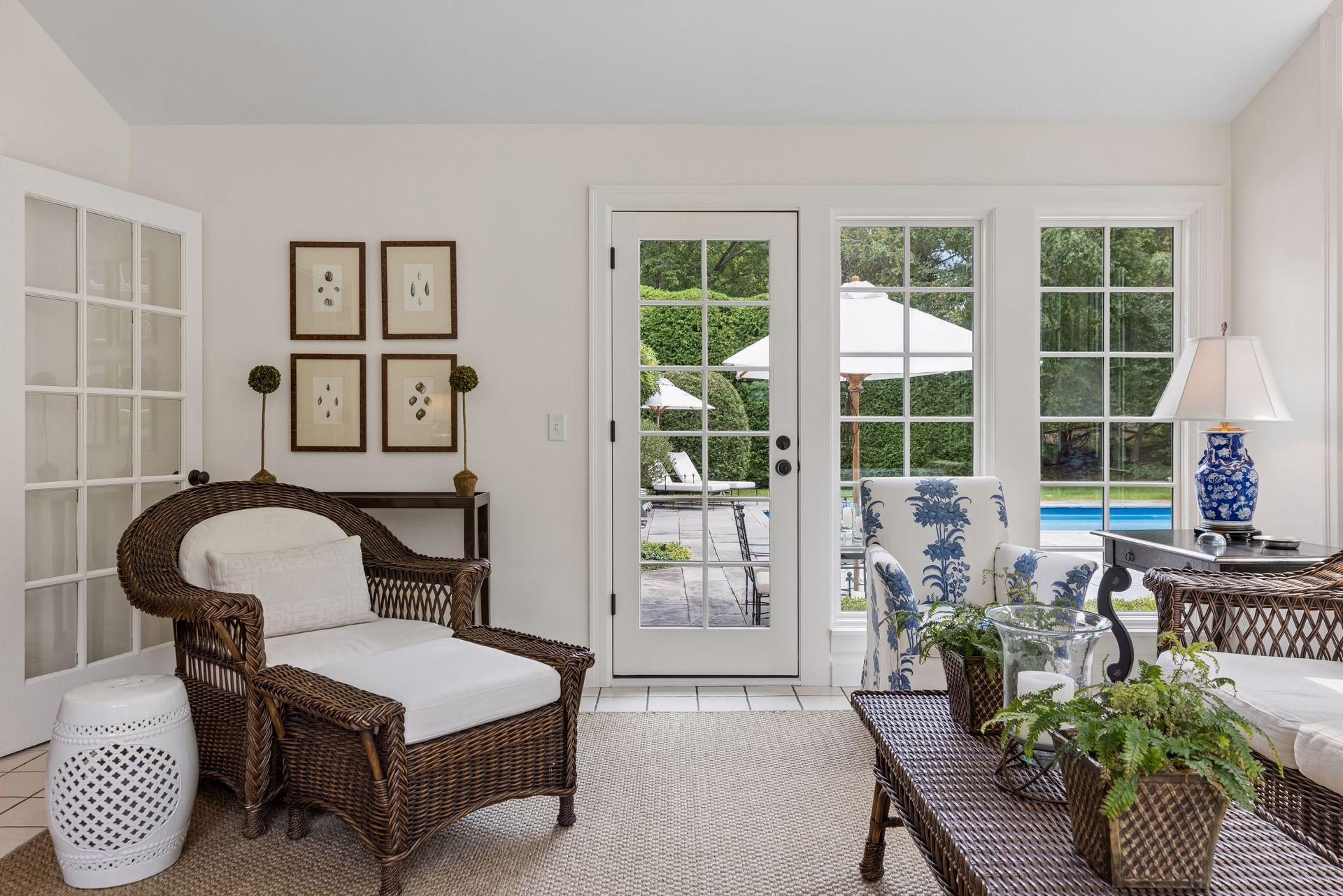 235 Hollander Road