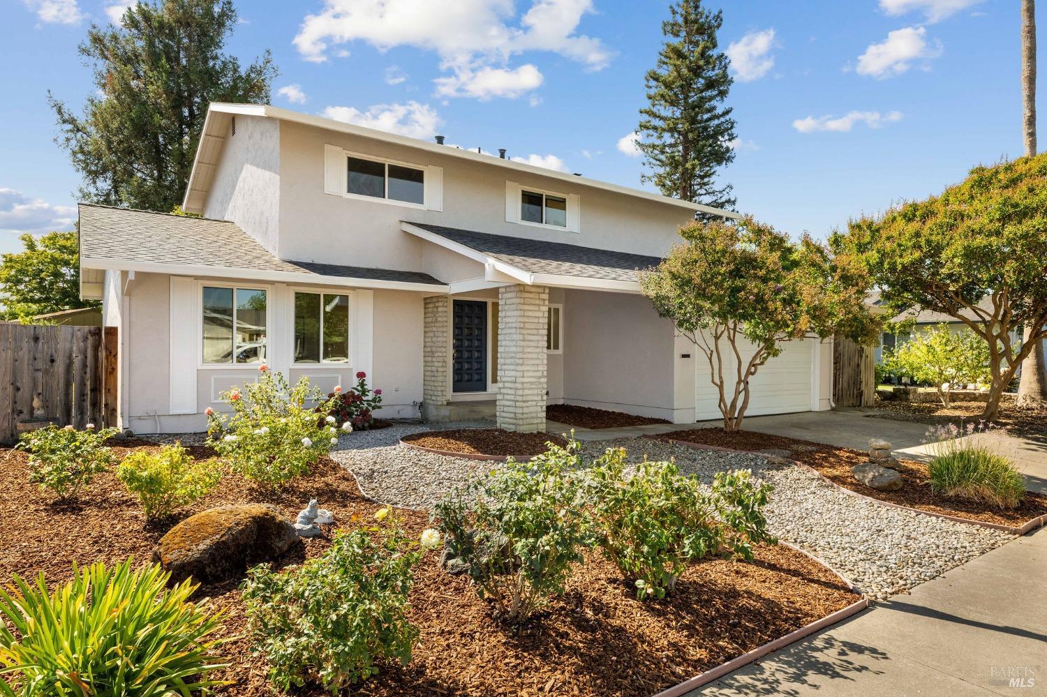 1547 Mosswood Dr