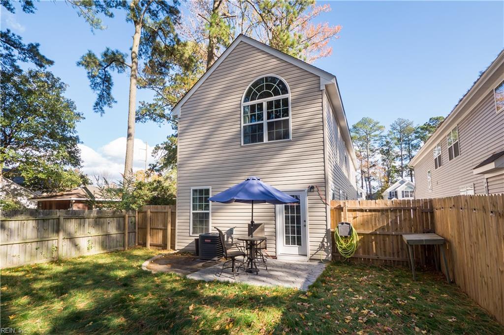 113 S Boggs AVE