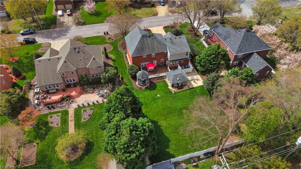 3932 Colony Point DR