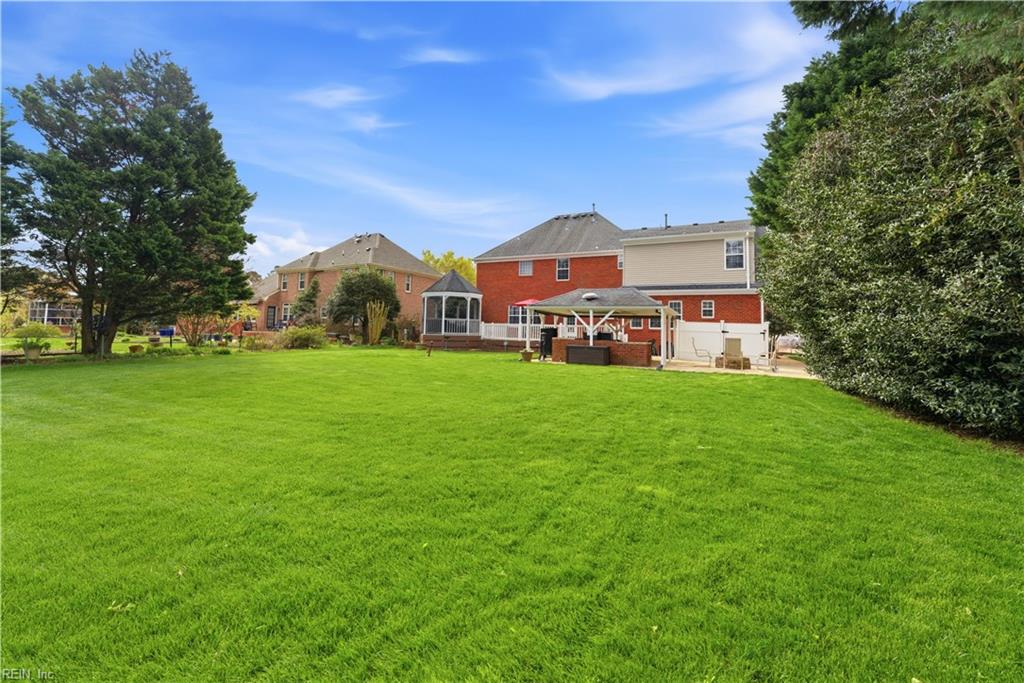 3932 Colony Point DR