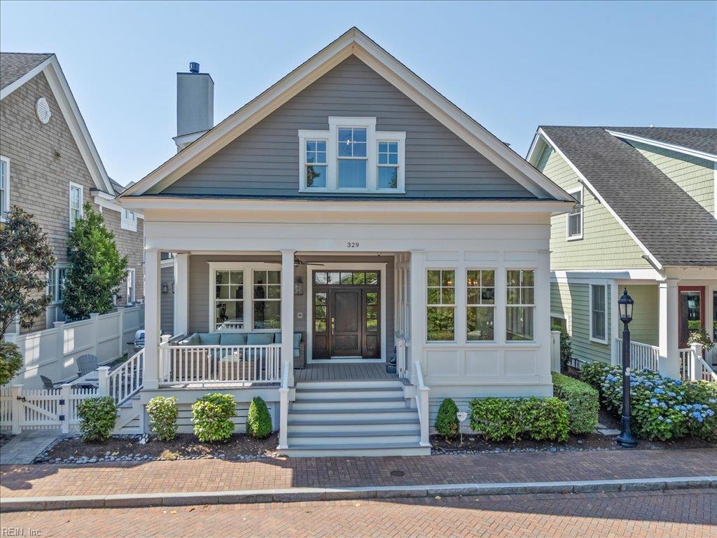329 Cavalier DR