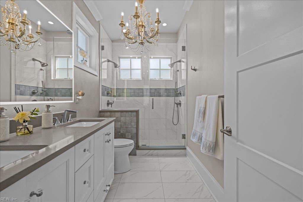 329 Cavalier DR
