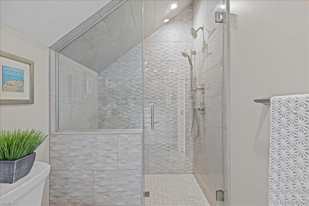 329 Cavalier DR