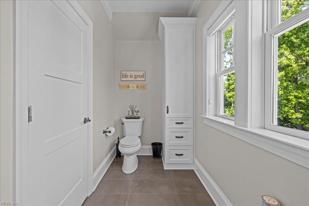 329 Cavalier DR