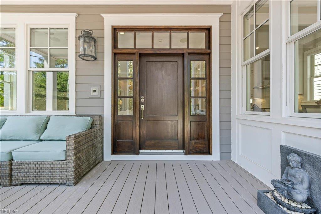 329 Cavalier DR