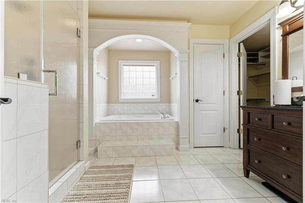 3932 Colony Pointe DR