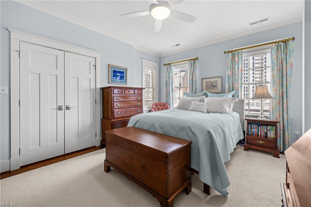 4056 Harlow ST