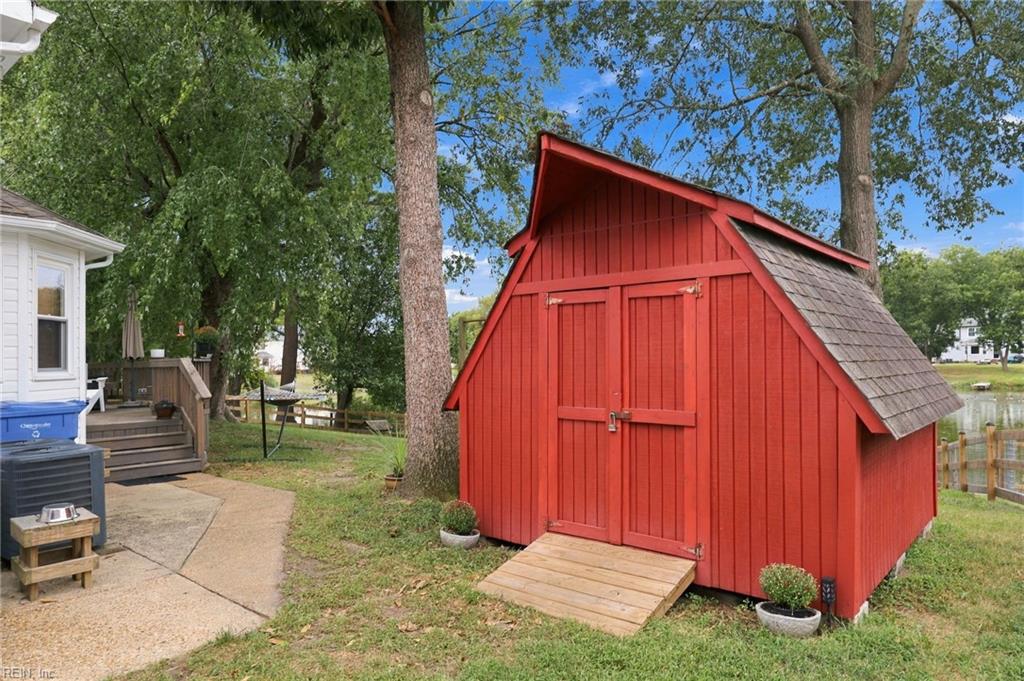 512 Hatteras CRES