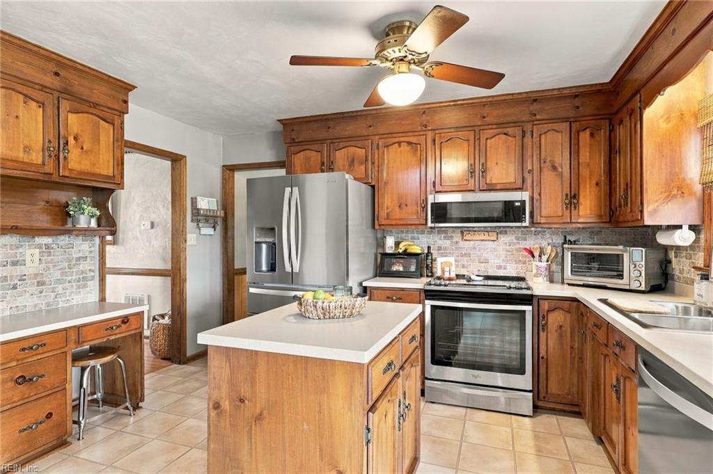 512 Hatteras CRES