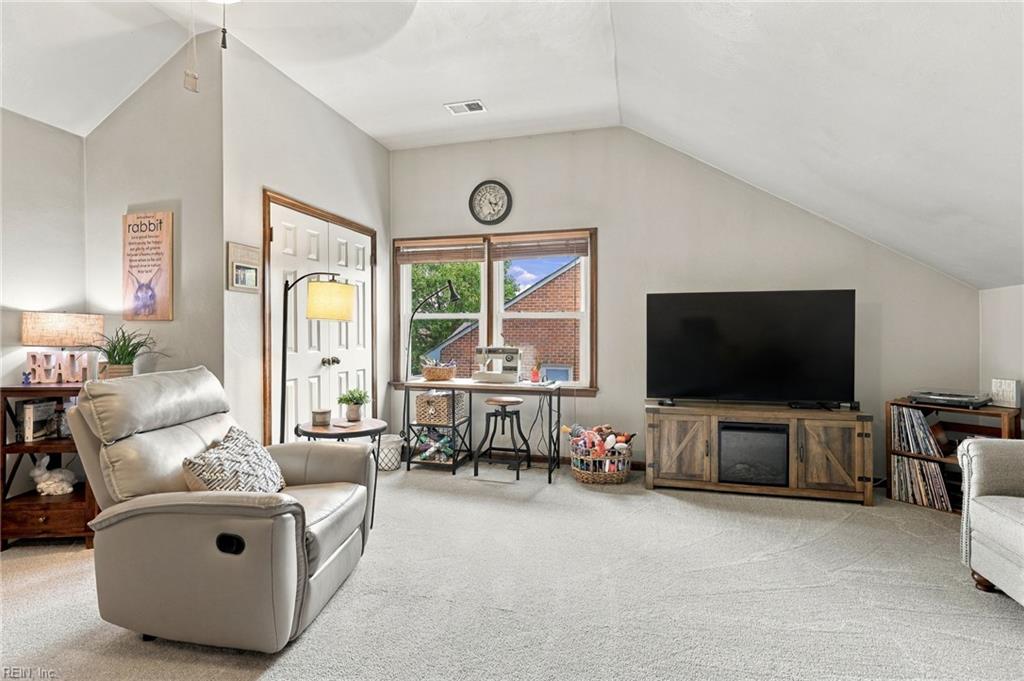 512 Hatteras CRES