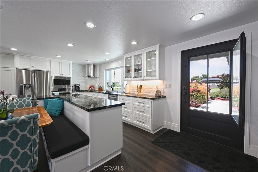 5784 Los Molinos Drive