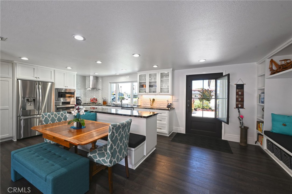 5784 Los Molinos Drive