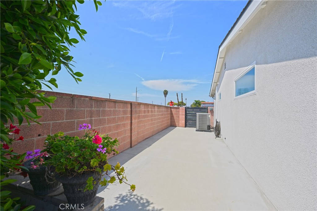 5784 Los Molinos Drive