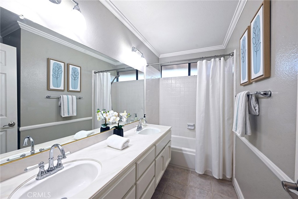 4334 Mahogany Circle