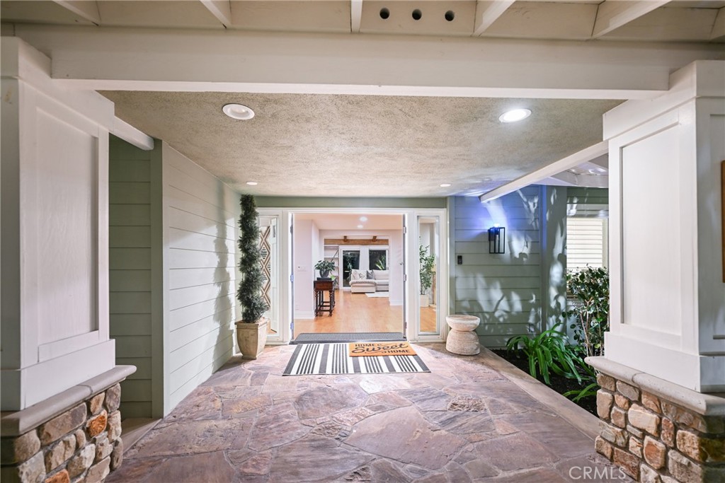 5151 Eucalyptus Hill Road