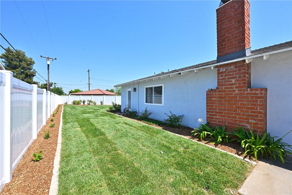 5642 Casa Loma Avenue