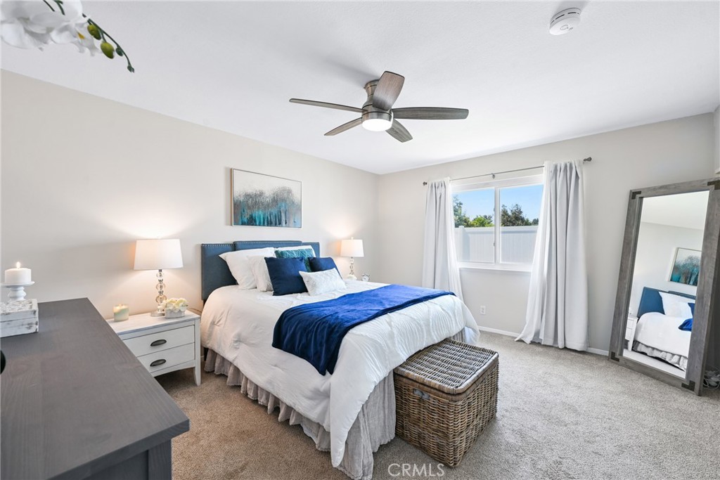 5642 Casa Loma Avenue