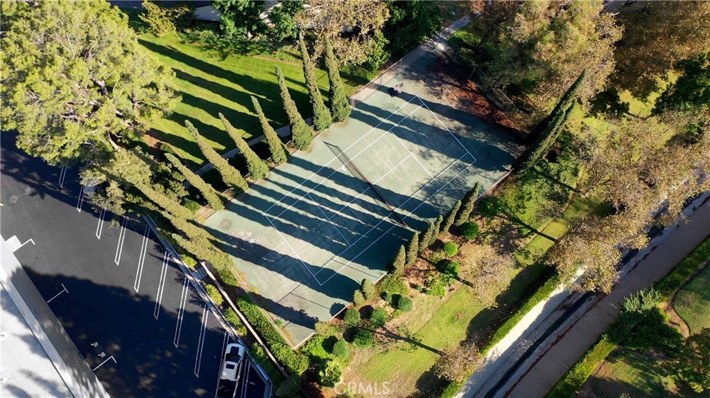 17517 Cerro Vista Drive