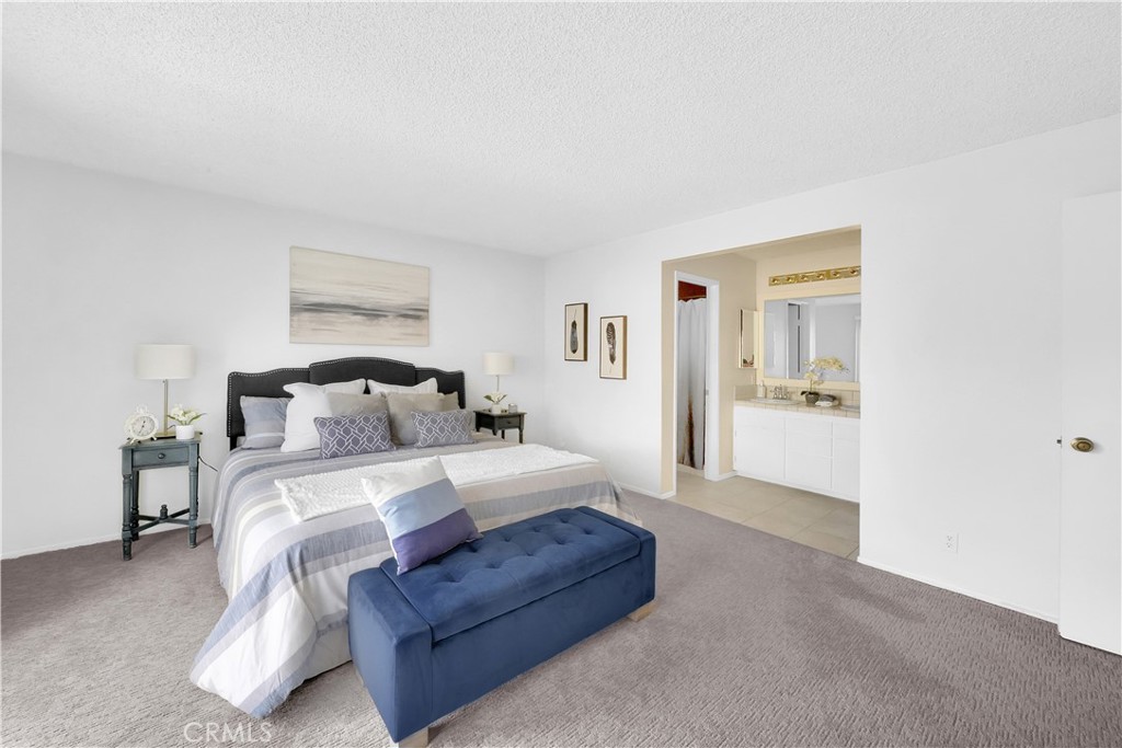 17517 Cerro Vista Drive