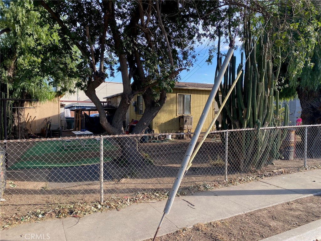 347 Garfield Avenue N