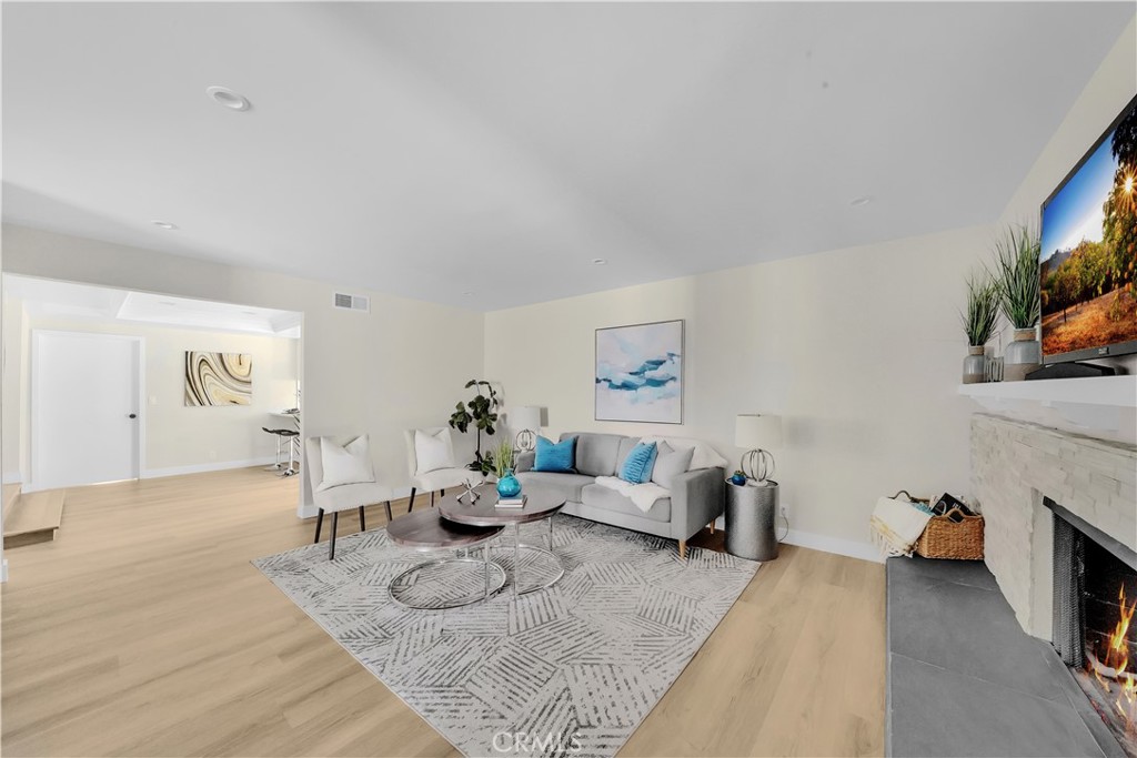 2115 Rosemont Street