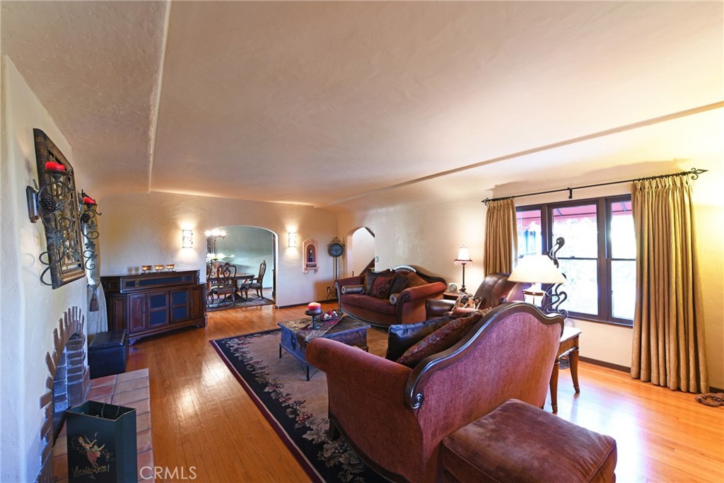 503 W Madison Avenue
