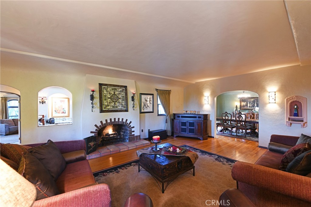 503 W Madison Avenue