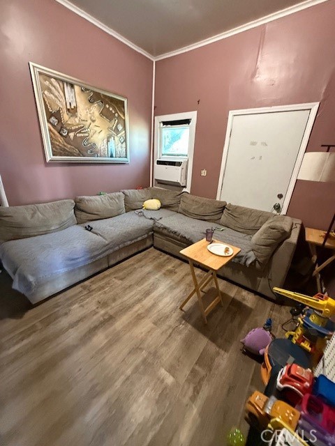 14702 Walters Street