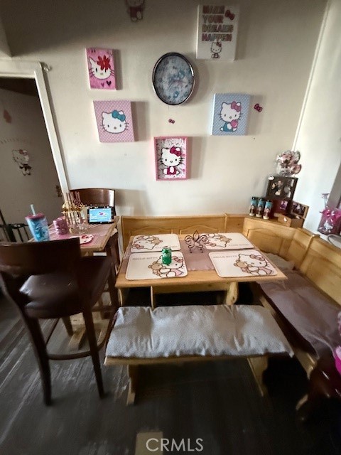 14702 Walters Street