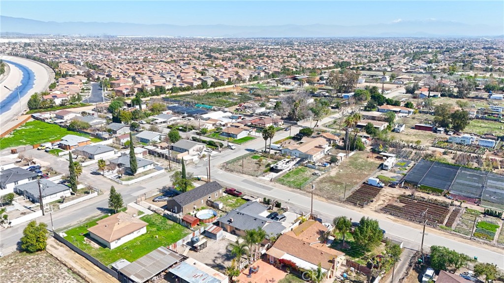 14702 Walters Street