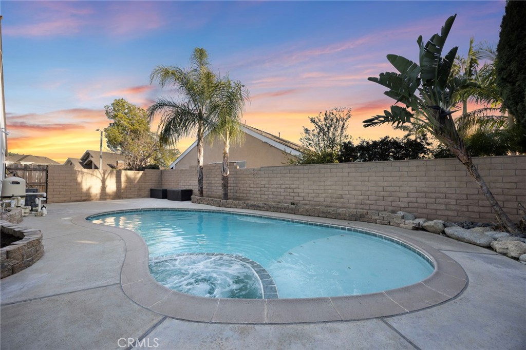 1225 Salvador Dr.