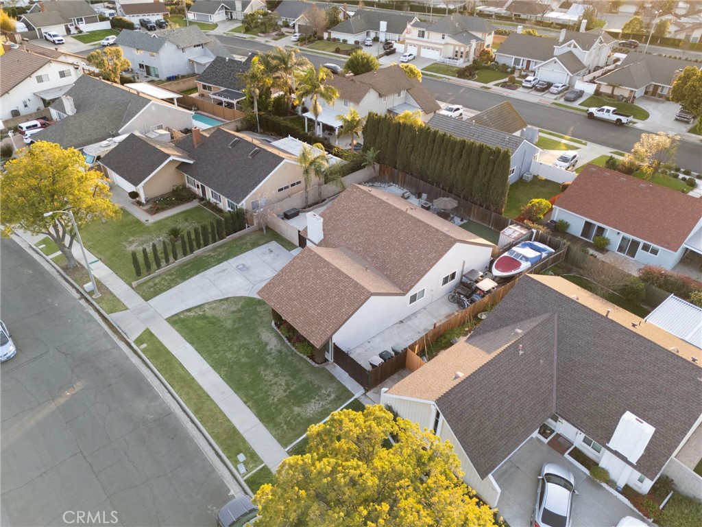 1225 Salvador Dr.