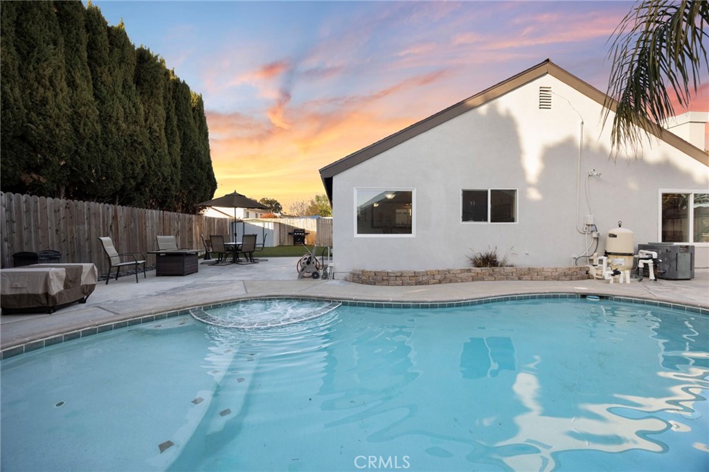 1225 Salvador Dr.