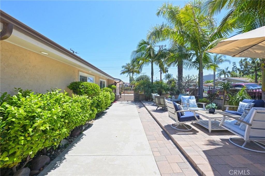 2018 Anaheim Avenue