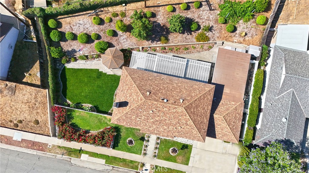 415 Buttonwood Drive