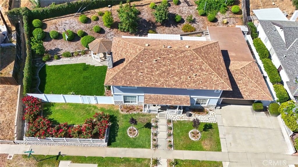 415 Buttonwood Drive