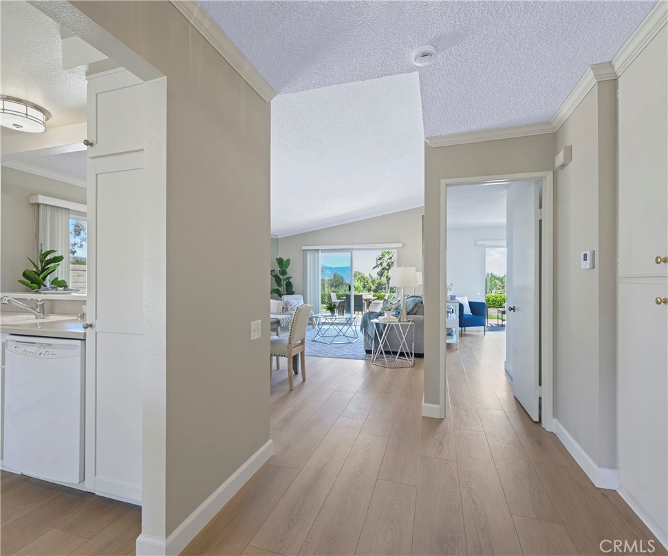 3610 Vista Glen Circle