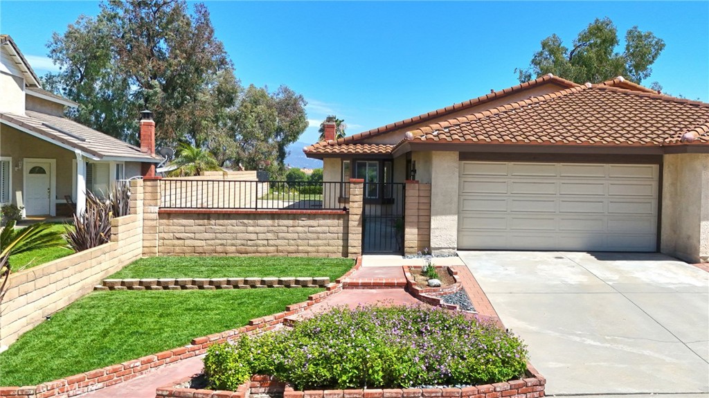 3610 Vista Glen Circle