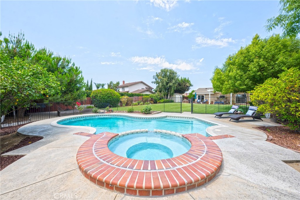 17622 La Entrada Drive