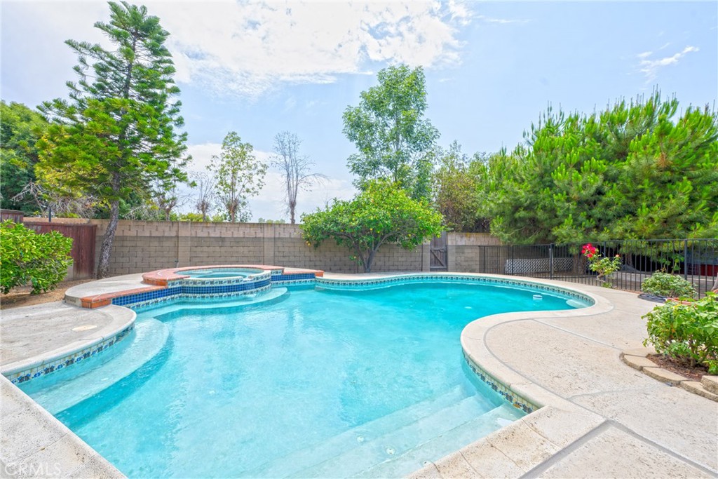 17622 La Entrada Drive
