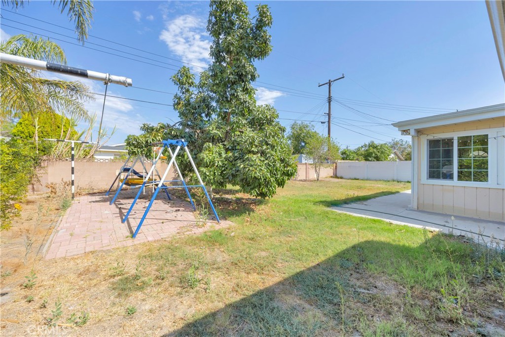 1522 S Dallas Drive