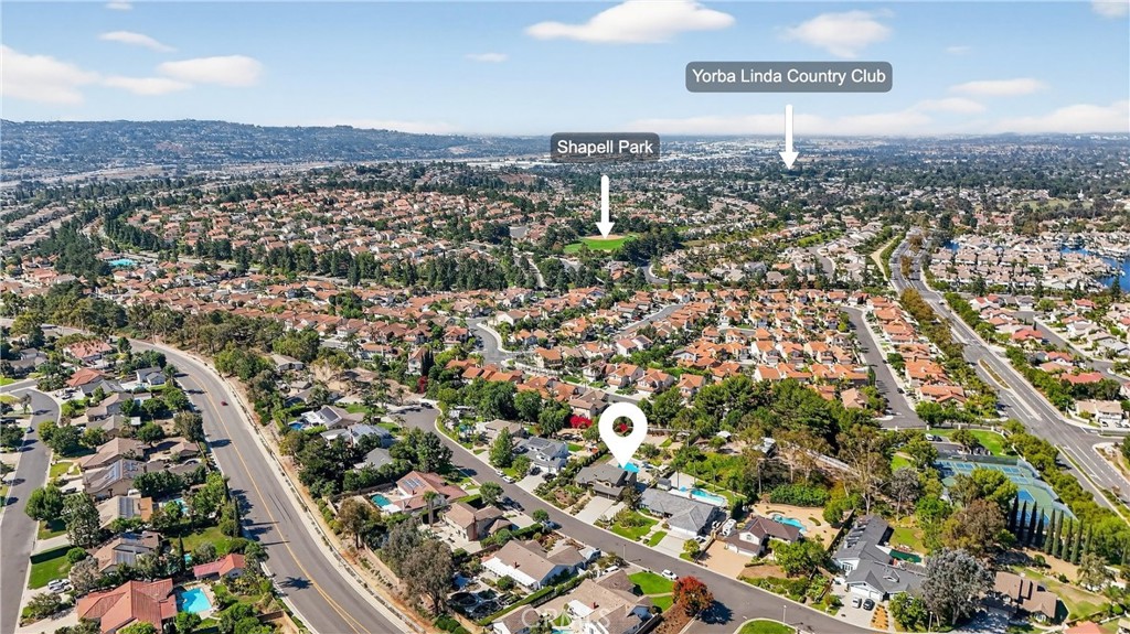 5505 Calle Vista Linda