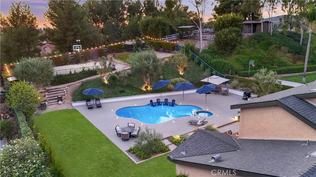 5505 Calle Vista Linda