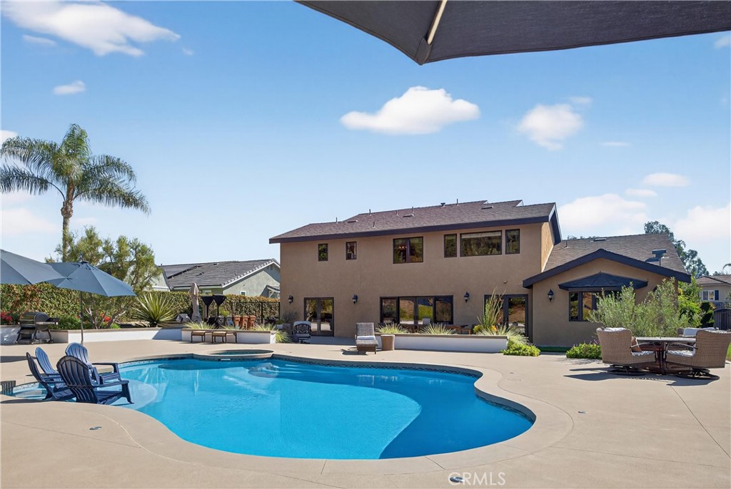 5505 Calle Vista Linda