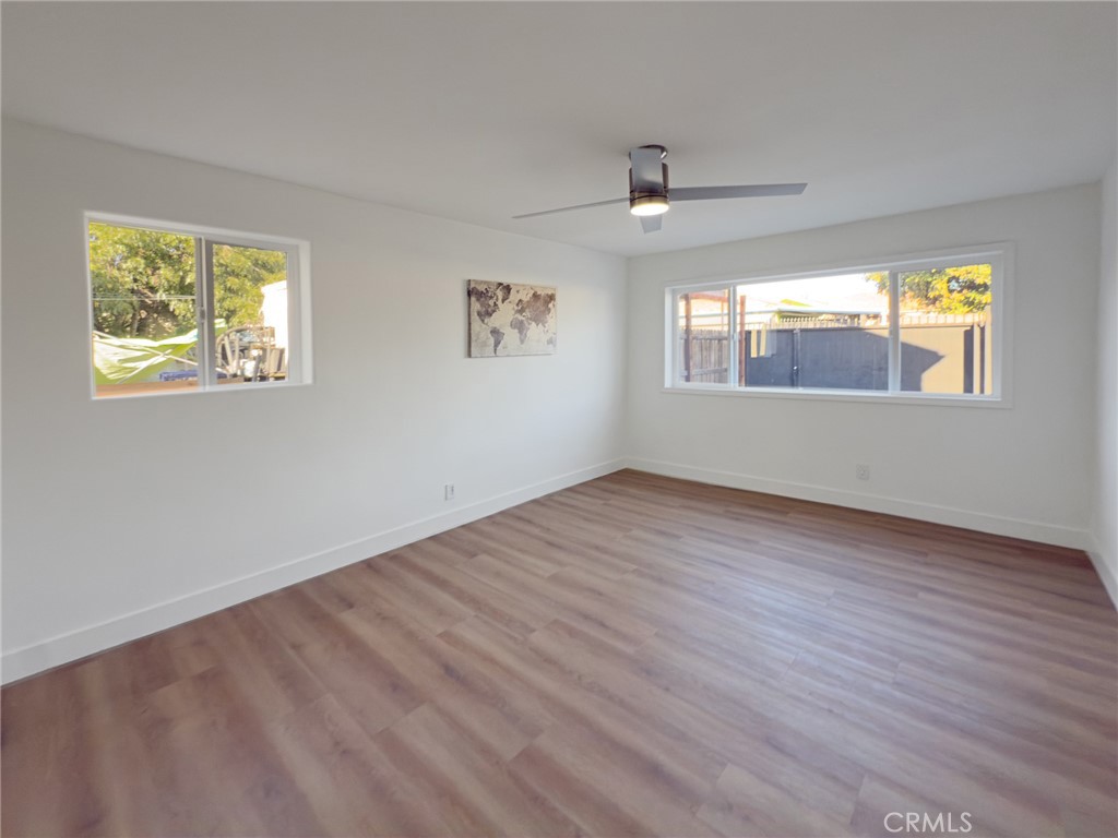 2208 W Olympic
