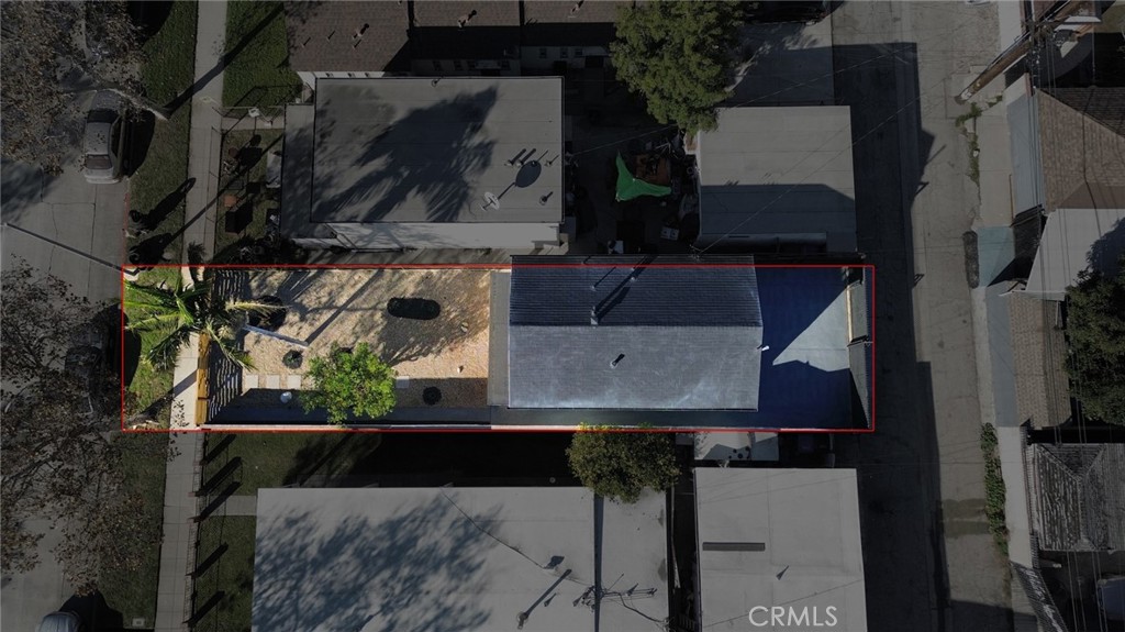 2208 W Olympic