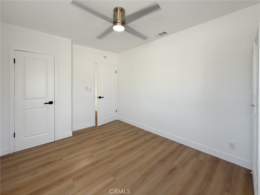 2208 W Olympic